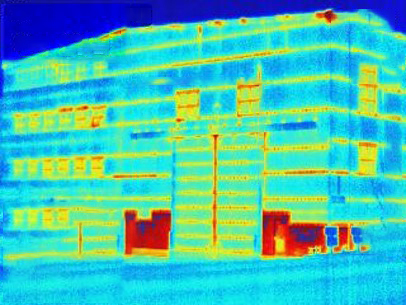 Thermal image of conventional insulation.